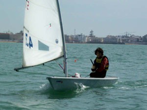 El joven regatista chipionero Daniel González líder  en Vilamoura