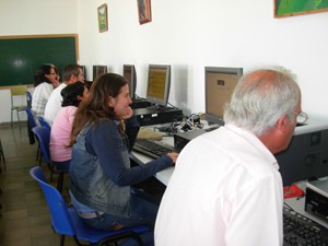 Secundaria e informática, parte de la oferta educativa del Centro de Educación de Adultos de Chipiona para el curso 2009/10