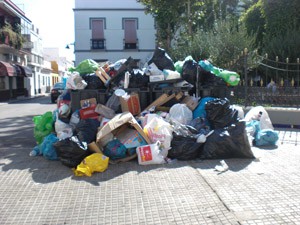 El PP advierte de la supuesta  quema de basuras incontroladas por parte del Ayuntamiento de Chipiona.-