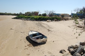 (Chipiona) IU consigue una mejora considerable en el tratamiento de la playa de Micaela con las obras de acceso al puerto