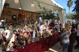 Éxito de participación en la II feria de artesanía y productos navideños