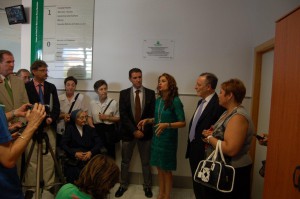 Usuarios cuentan con el nuevo centro de salud Sor María Luisa Montañés que repartirá la asistencia sanitaria con Tolosa Latour(Chipiona)