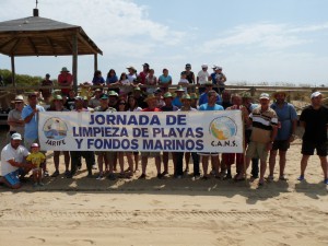 III jornada de limpieza de playas y fondos marinos en Chipiona