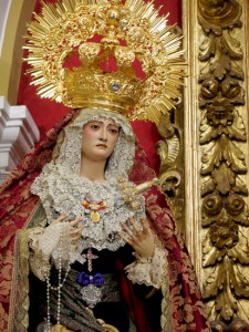 Conceden la Medalla de Oro de la Asociación Santo Ángel de la Policía de Jerez a la Virgen de Los Dolores