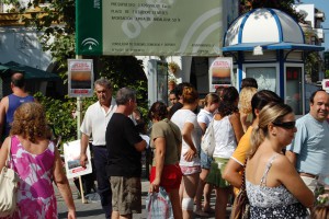 La plataforma comarcal “Por un horizonte sin molinos” continúa con su campaña de recogida de firmas y anuncia posibles movilizaciones(Chipiona)