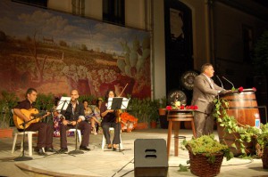 El pregón de Francisco Lorenzo abre el Festival del Moscatel