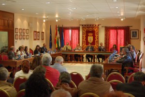 El ayuntamiento conmemoró el Día de Andalucía con la celebración de una pleno extraordinario