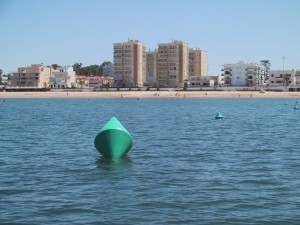 La Mancomunidad finaliza el balizamiento de las playas de Sanlúcar y Chipiona para garantizar  la  seguridad de los bañistas