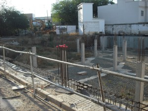 Ayer se reanudaron las obras de las viviendas del matadero