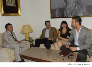 El alcalde de Chipiona presentó al diputado de Turismo la muestra “Todo Chipiona”