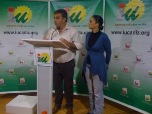 IU presenta los primeros puestos de la lista con la que Cadiz pretende “acabar con el bipartidismo” en el Congreso