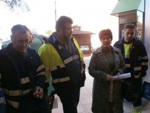 Izquierda Unida acuerda con los sindicatos y el PP el rescate parcial del servicio de limpieza viaria y desbloquea la huelga de trabajadores de la UTE.