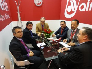 Diputación ha mantenido más de 40 encuentros profesionales en Fitur