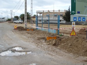 Manuel Rodríguez satisfecho por el buen ritmo de las obras de mejora integral del Camino de La Loma