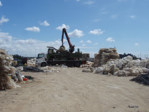 Gestionadas 130 toneladas de plásticos agrícolas desde la apertura de la planta de transferencia hace siete meses