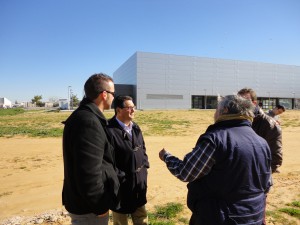 El Ayuntamiento estudia el traslado del mercadillo de los lunes a Las Vaqueras