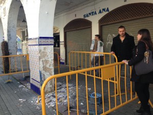 Comienza la reparación de la fachada y la cubierta del mercado municipal de abastos