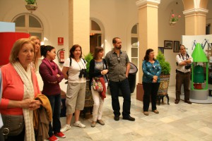 La Asociación de Amigos de los Faros de Andalucía visita el Faro de Chipiona con motivo de su 150 Aniversario