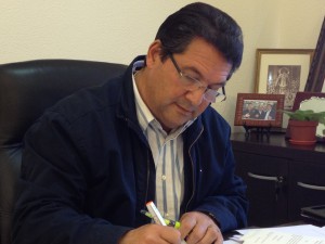 Ayuntamiento y UCA renuevan el Convenio de Cooperación Educativa para la formación práctica de universitarios