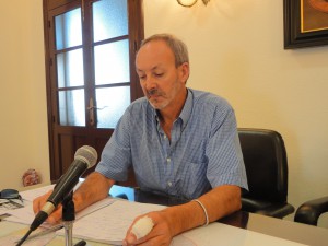 Rafael Naval anuncia que en septiembre comenzarán las obras de rehabilitación en Camacho Baños