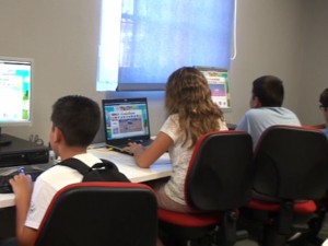 Educación lanza un nuevo curso de informática básica en el Centro Guadalinfo