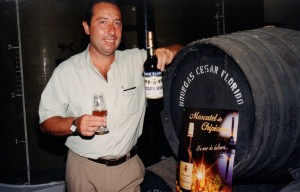 Palo Cortado Reserva de Familia “Peña del Águila” de Bodegas César Florido  obtiene primer puesto en cata a ciegas de la revista Sobremesa.