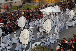 Los Robinsones grandes triunfadores de la cabalgata en su retorno tras tres años