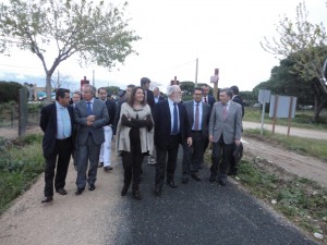 El Ministro de Medio Ambiente, Miguel Arias Cañete, inaugura  la Vía Verde de Chipiona