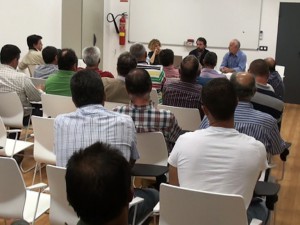 El Grupo de Desarrollo Rural informa a más de 50 agricultores locales sobre las líneas de subvenciones existentes