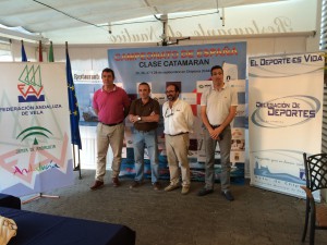 Chipiona comienza un gran septiembre náutico con el  Campeonato de Andalucía de  Catamarán