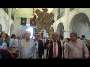 200 personas participaron en la misa oficial anual en Almonte de la Hermandad  del Rocío de Chipiona