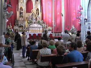 Más entidades que nunca en la ofrenda floral a la Virgen de Regla con motivo de las fiestas patronales