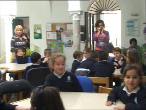 El programa DECOC De Libros trae a Chipiona dos actividades culturales para niños con motivo del Día de la Biblioteca.