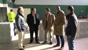 Los vicepresidentes de Diputación Villar y Liaño inspeccionan en Chipiona obras en el vivero de empresas y el cuartel de la Guardia Civil