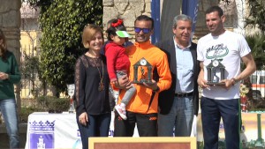 Alfredo Sánchez logra que después de treinta años un chipionero vuelva a imponerse en la Carrera Popular 28 F