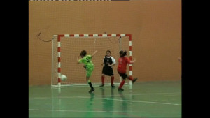 Deportes destina ayudas al fútbol sala femenino y al fisioculturista Israel López para participar campeonatos de Andalucía.