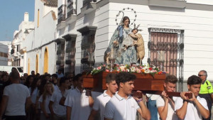 Chipiona ha vivido hoy la procesión de la Divina Pastora