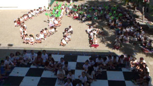 La Fundación Vita celebra por primera vez el Día Internacional del Mayor con una jornada de reflexión en colegios e institutos.