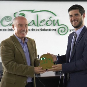 Ecovidrio entrega a Chipiona el galardón Iglú de Oro como municipio con mayor contribución en el reciclado de vidrio
