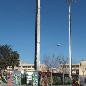 Retirada una de las antenas de telefonía móvil de La Laguna