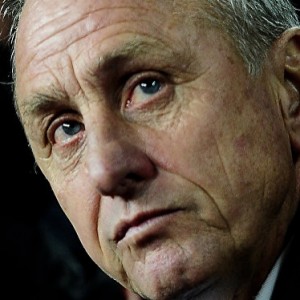 Johan Cruyff, protagonista en MOVISTAR+ El mundo del fútbol dice hoy adiós a una de sus grandes leyendas. #0 Mantiene el estreno este lunes 28 (22:00H) del programa ‘CRUYFF, EL Legado de un visionario».