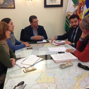 Antonio Peña proyecta con Diputación usos públicos para suelos y viviendas protegidas en Chipiona