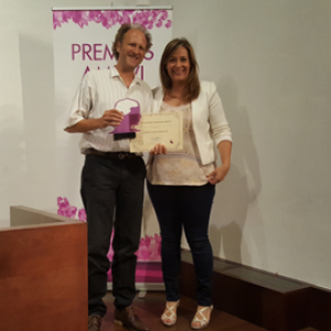La Onda Local de Andalucía premiada por la Asociación de Mujeres AMUVI por su implicación en la erradicación de la violencia machista
