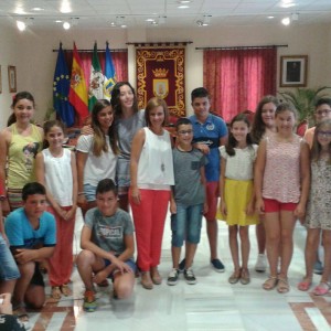 Los 16 alumnos de 6º de primaria con mejores notas en inglés disfrutan de un programa municipal de actividades