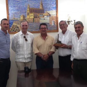 El Rector del Santuario de Regla de Cuba visita Chipiona para estrechar lazos de hermandad