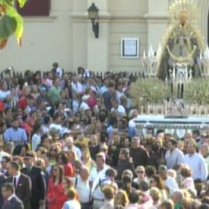 El paso de la Virgen de Regla saldrá el 8 de septiembre con una cuadrilla más de costaleros