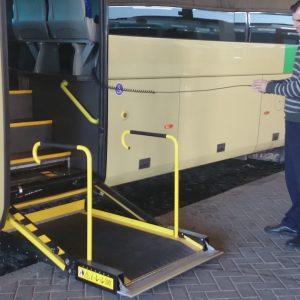Chipiona ya cuenta con servicio de autobuses adaptados a personas con movilidad reducida para la comunicación con Cádiz y San Fernando