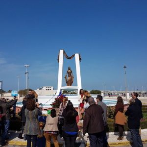 La estatua de Rocío Jurado luce desde hoy totalmente restaurada