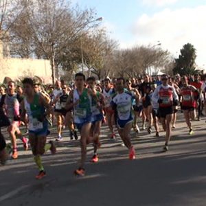 150 participantes en la marcha solidaria que se incorporaba a la histórica Carrera Día de Andalucía 28F