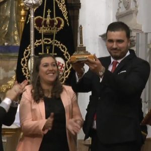 Emoción en un pregón de Semana Santa en el que Moisés Ruz Lorenzo evocó las raíces que le unen a Chipiona